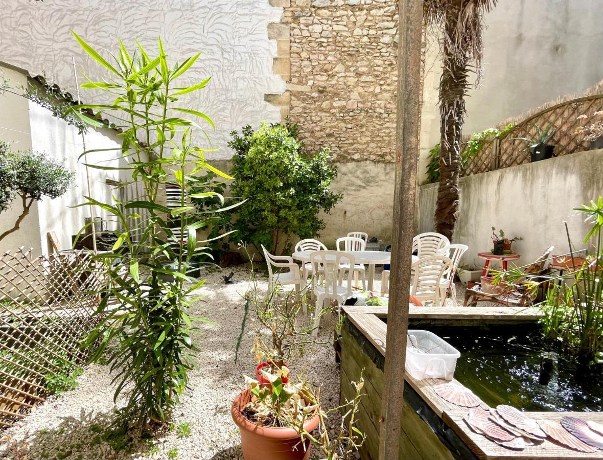 Roma Reva: Design Et Home Cinema Nimes Exterior foto